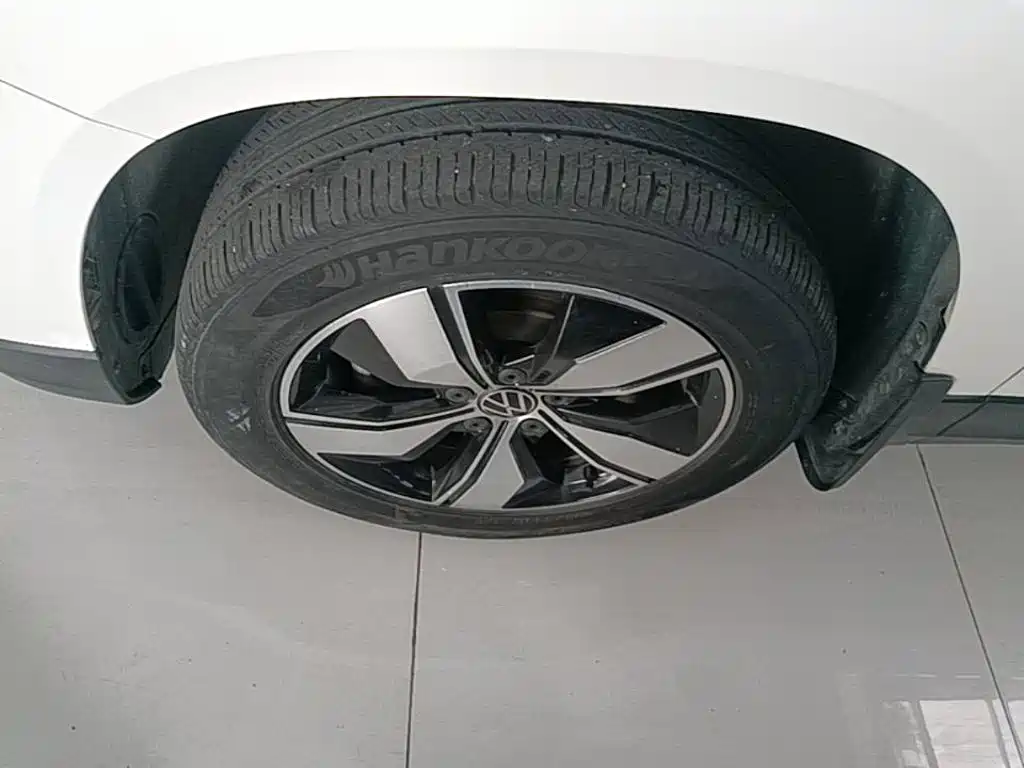 Volkswagen Tharu — миниатюра 23