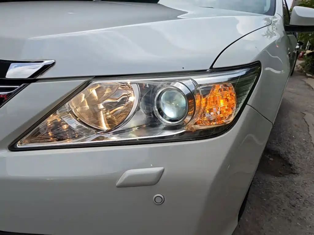 Toyota Camry — миниатюра 24