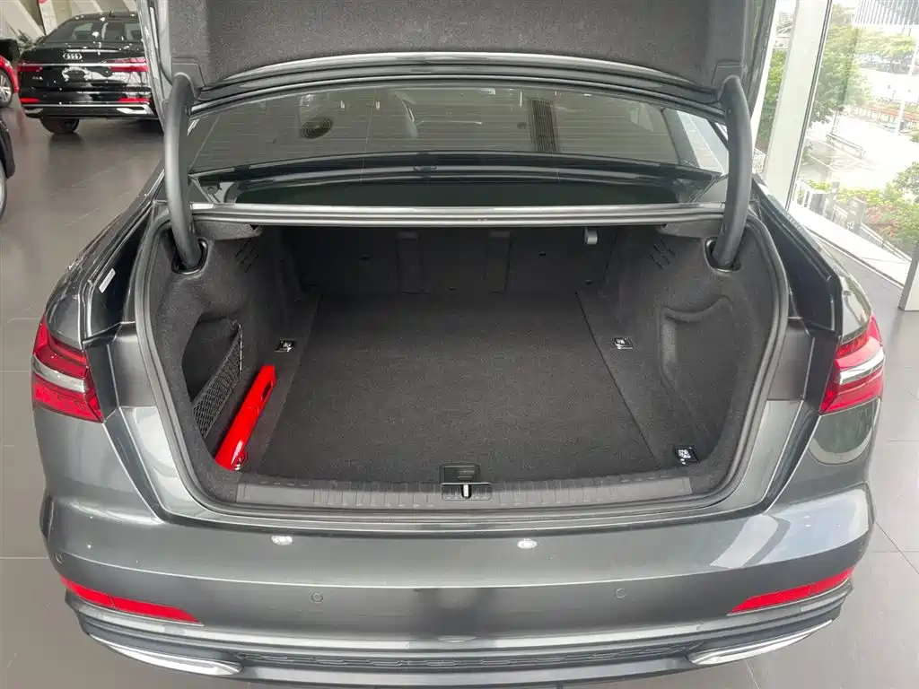 Audi A6L 2022 45 TFSI quattro
