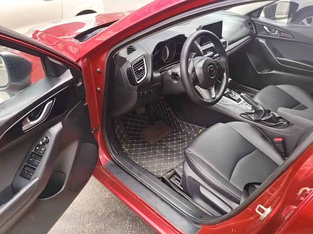 Mazda 3 Axela — миниатюра 16