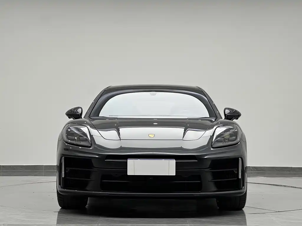 Porsche Panamera — миниатюра 2