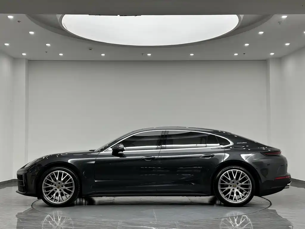 Porsche Panamera — миниатюра 5
