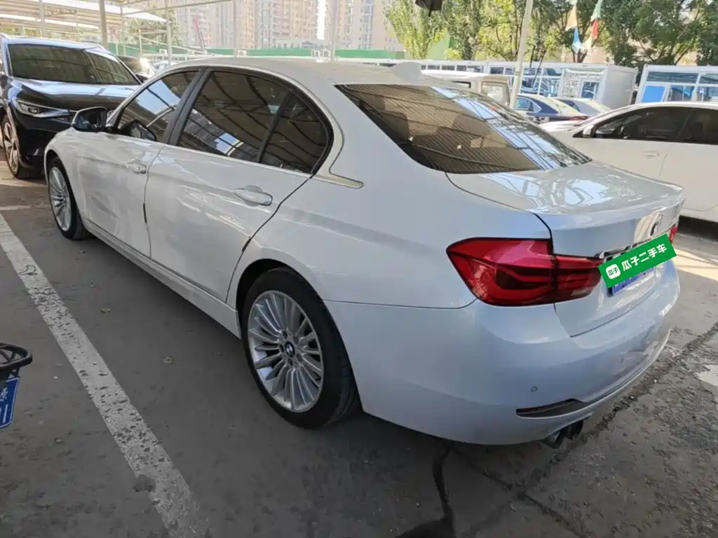 BMW 3 Series — миниатюра 5