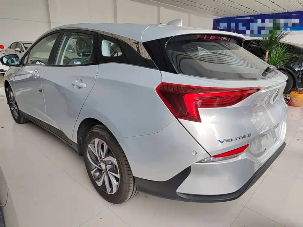 Buick Velite 6 — миниатюра 5