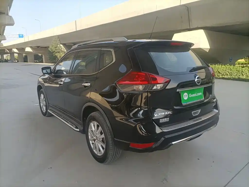 Nissan X-Trail — миниатюра 5