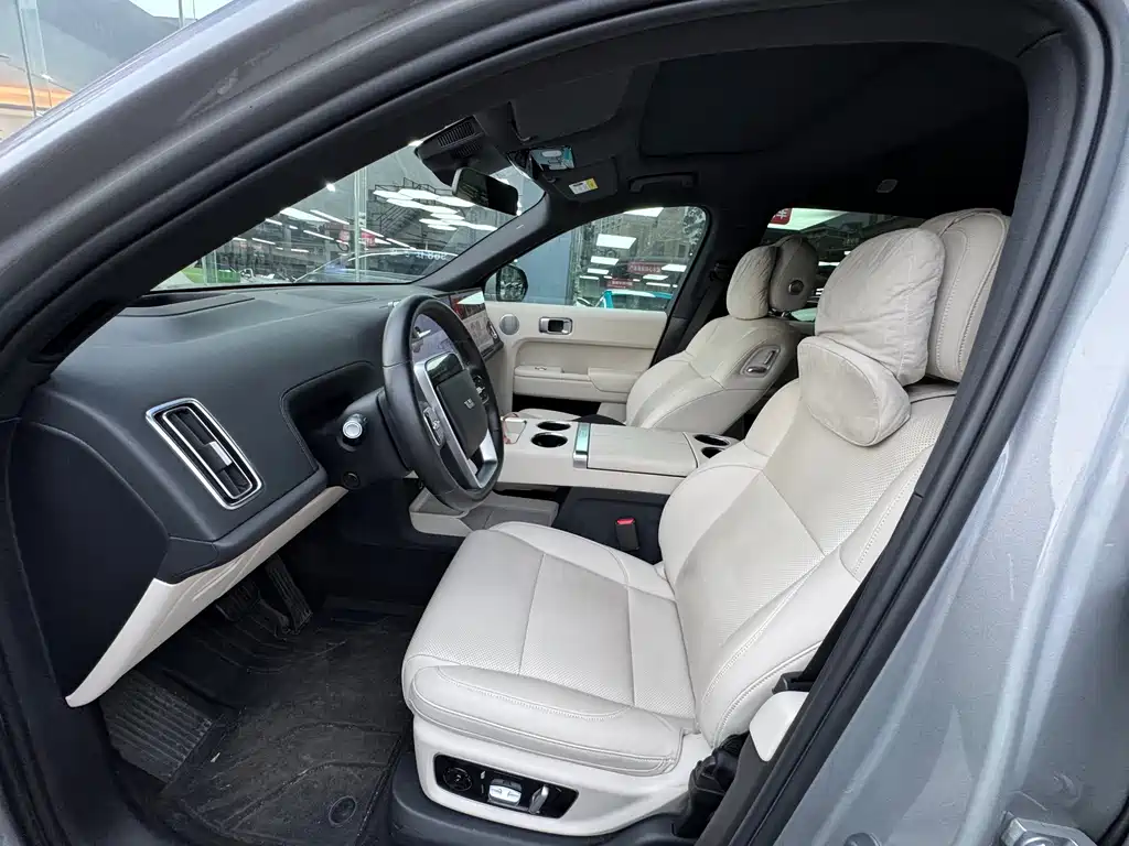 Li Auto Li L8 — миниатюра 8
