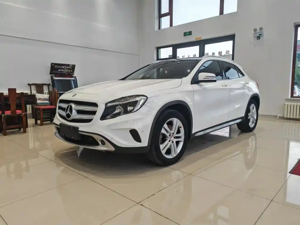 Купить Mercedes-Benz GLA