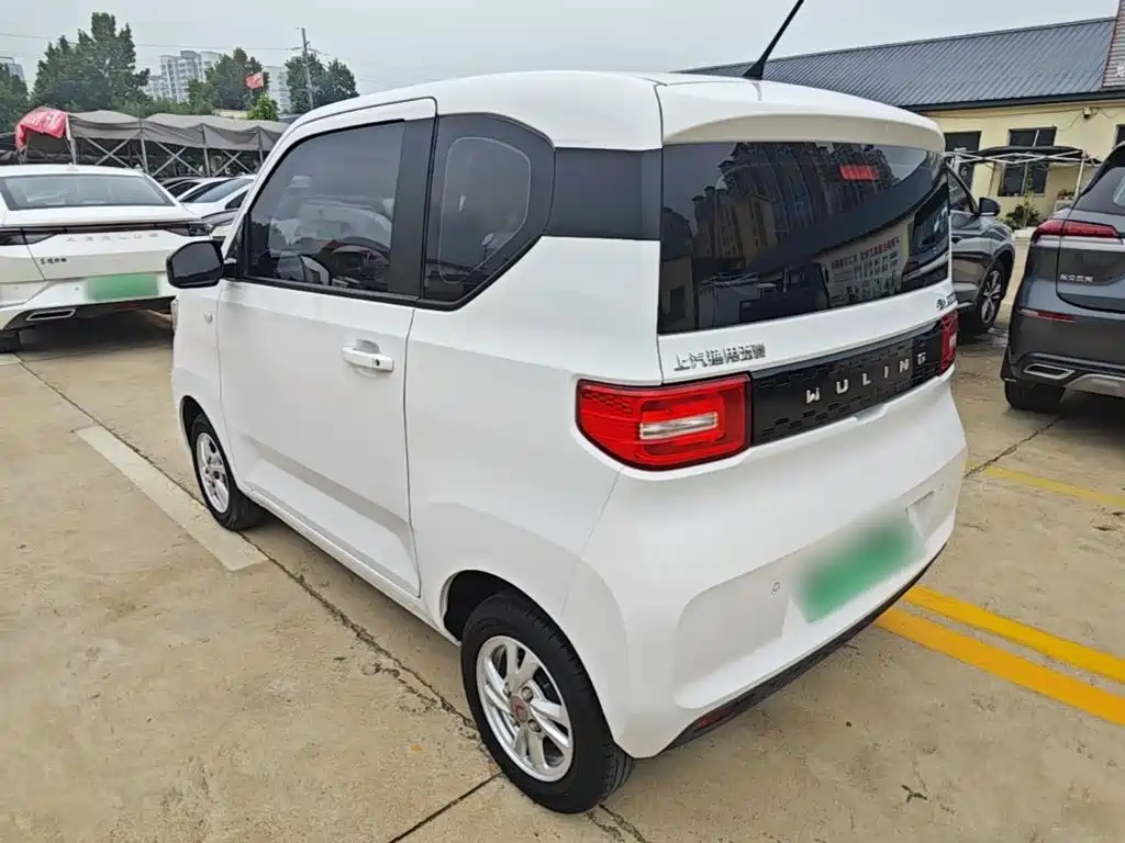 Wuling MINIEV — миниатюра 5