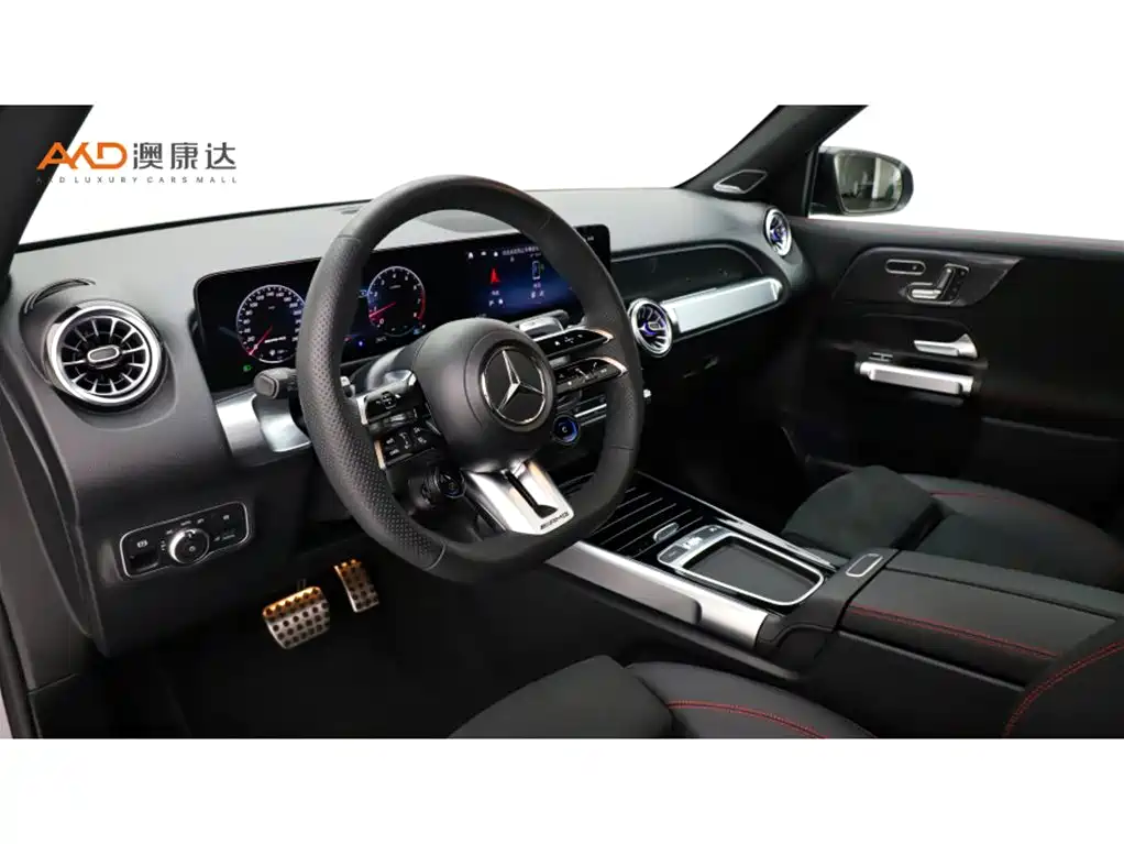 Mercedes-Benz GLB AMG — миниатюра 6