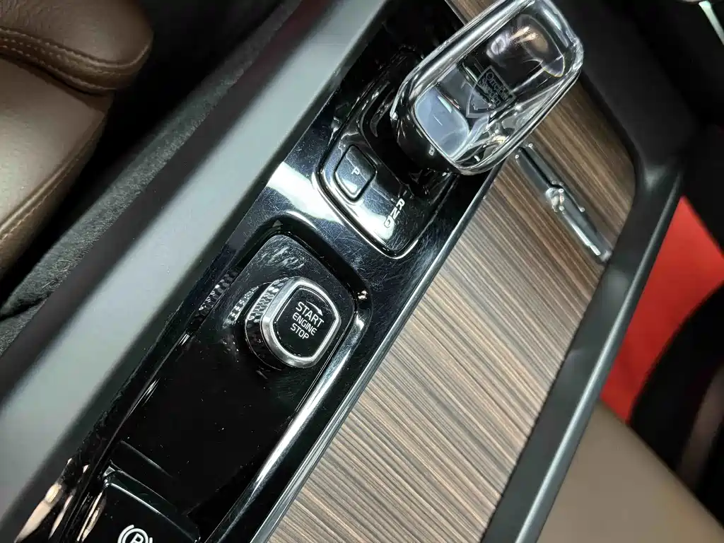 Volvo XC60 — миниатюра 13