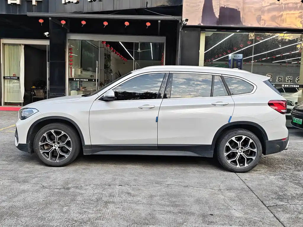 BMW X1 — миниатюра 3