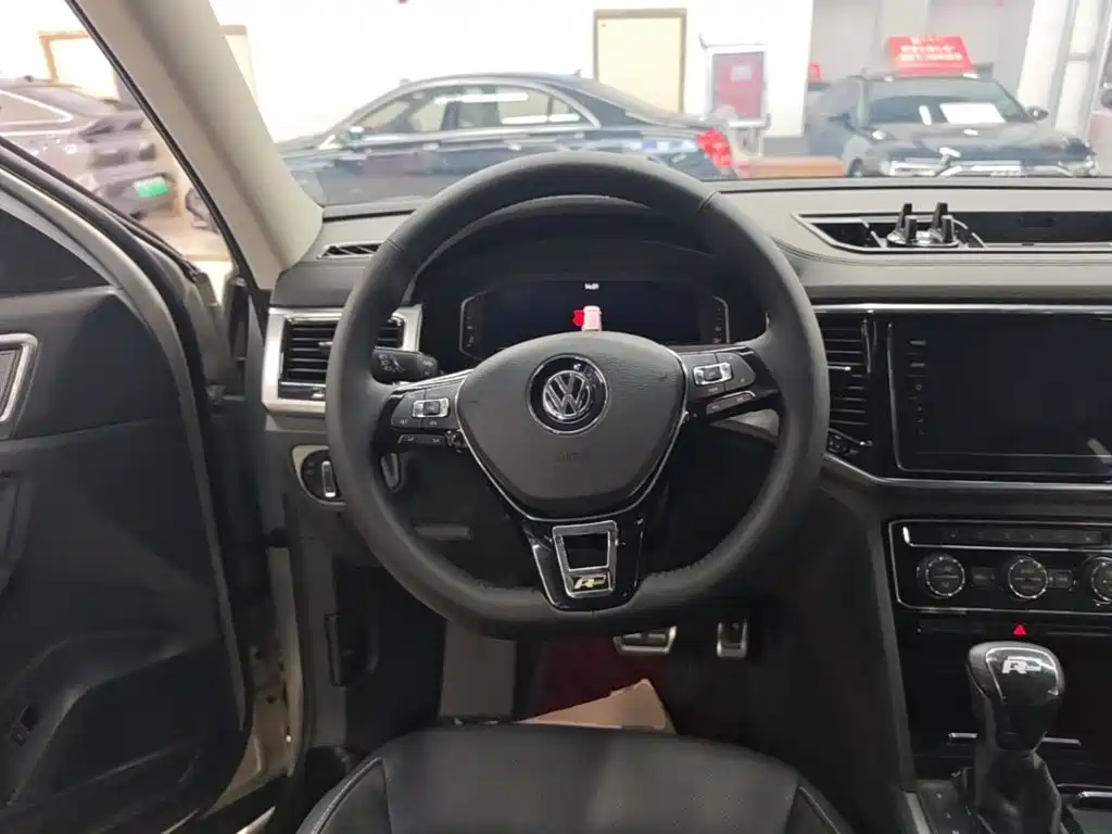 Volkswagen Teramont — миниатюра 11