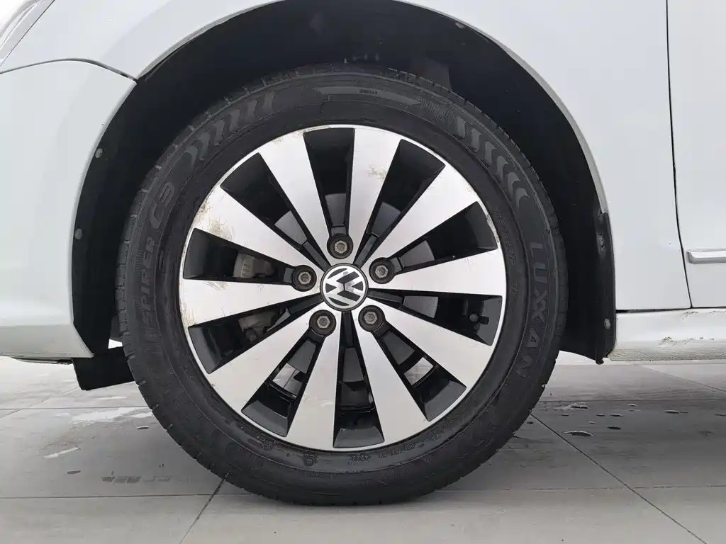 Volkswagen Sagitar — миниатюра 17