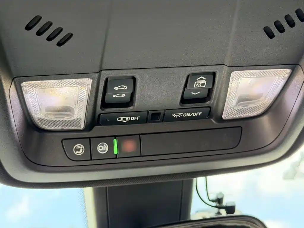 Cadillac XT4 — миниатюра 18