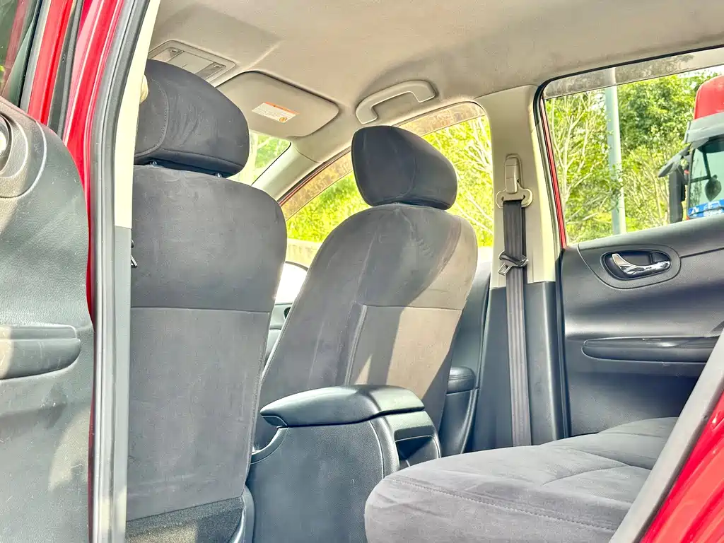 Nissan Tiida 1.6L CVT Luxury Type, фото 27