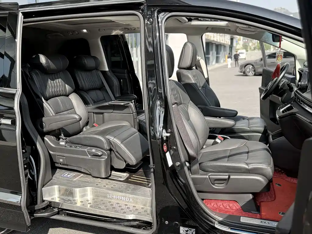 Honda Elysion — миниатюра 12