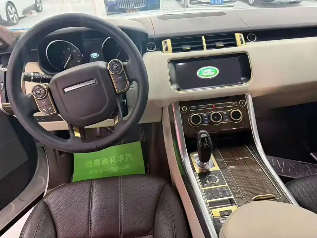 Land Rover Range Rover Sport 2017 3.0 SC V6 HSE