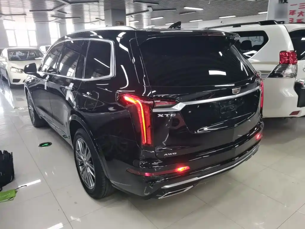 Cadillac XT6 — миниатюра 5