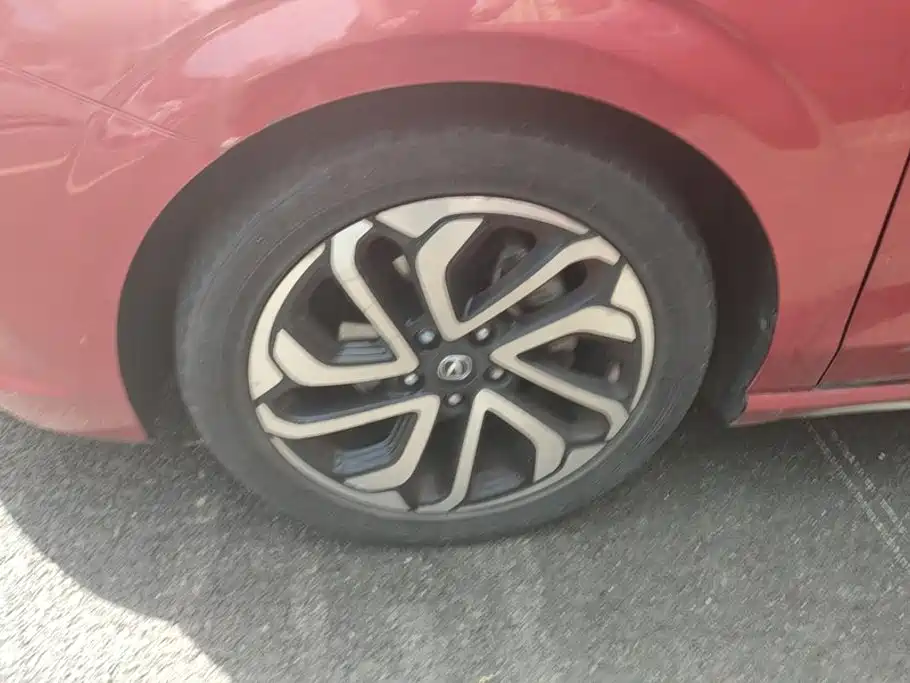 Changan Eado XT — миниатюра 6