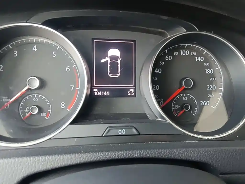 Volkswagen Golf — миниатюра 12