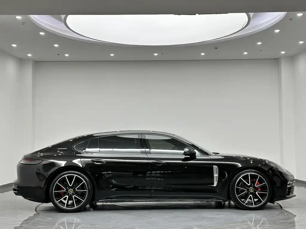 Porsche Panamera — миниатюра 4