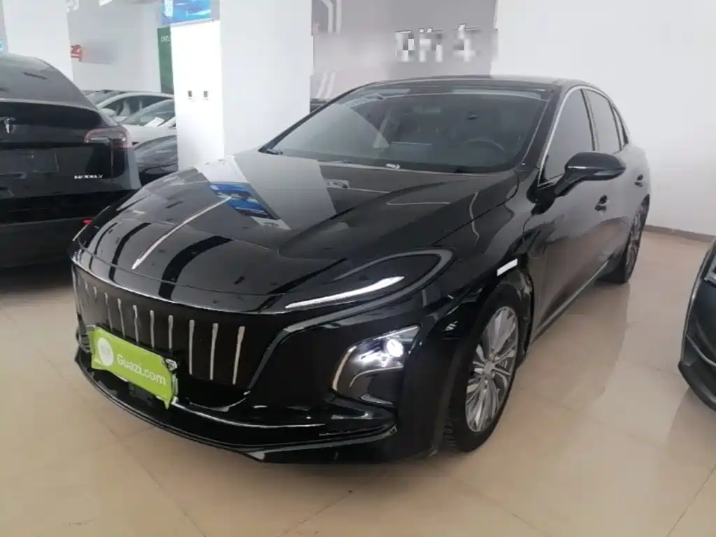 Hongqi Hongqi E-QM5