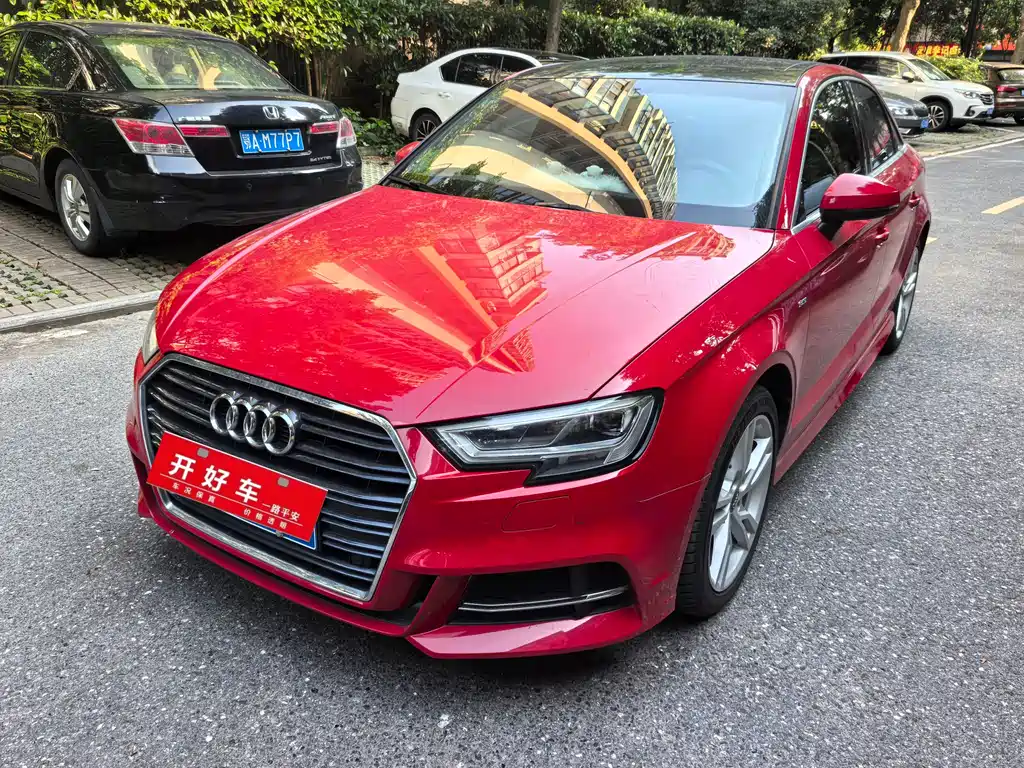 Купить Audi A3