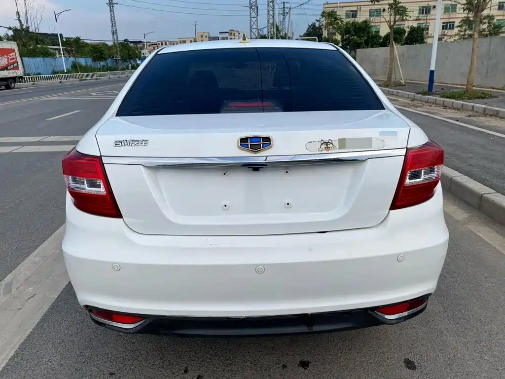 Geely Vision — миниатюра 8