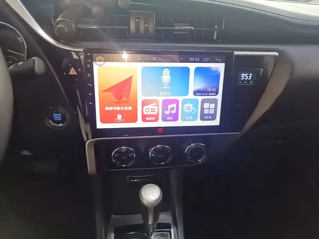 Toyota Corolla — миниатюра 13