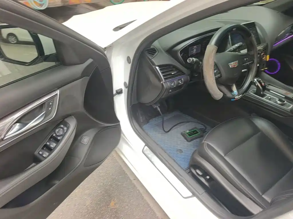 Cadillac CT5 — миниатюра 16