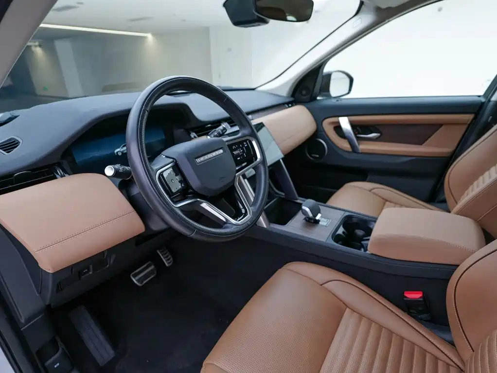 Land Rover Discovery Sport — миниатюра 13