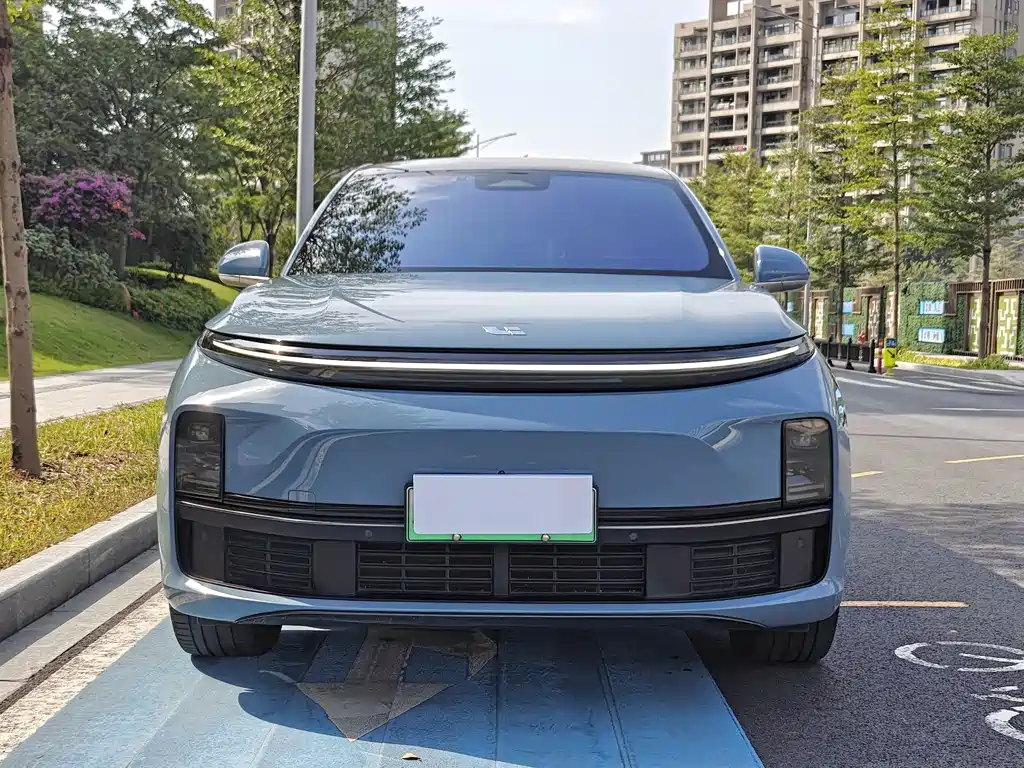Li Auto Li L7 — миниатюра 2