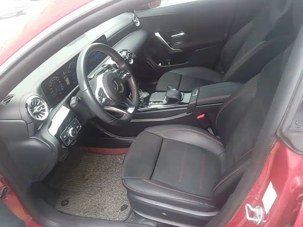 Mercedes-Benz CLA (Import) — миниатюра 15