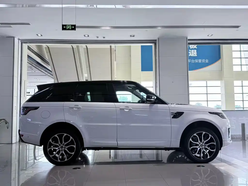 Land Rover Sport — миниатюра 19