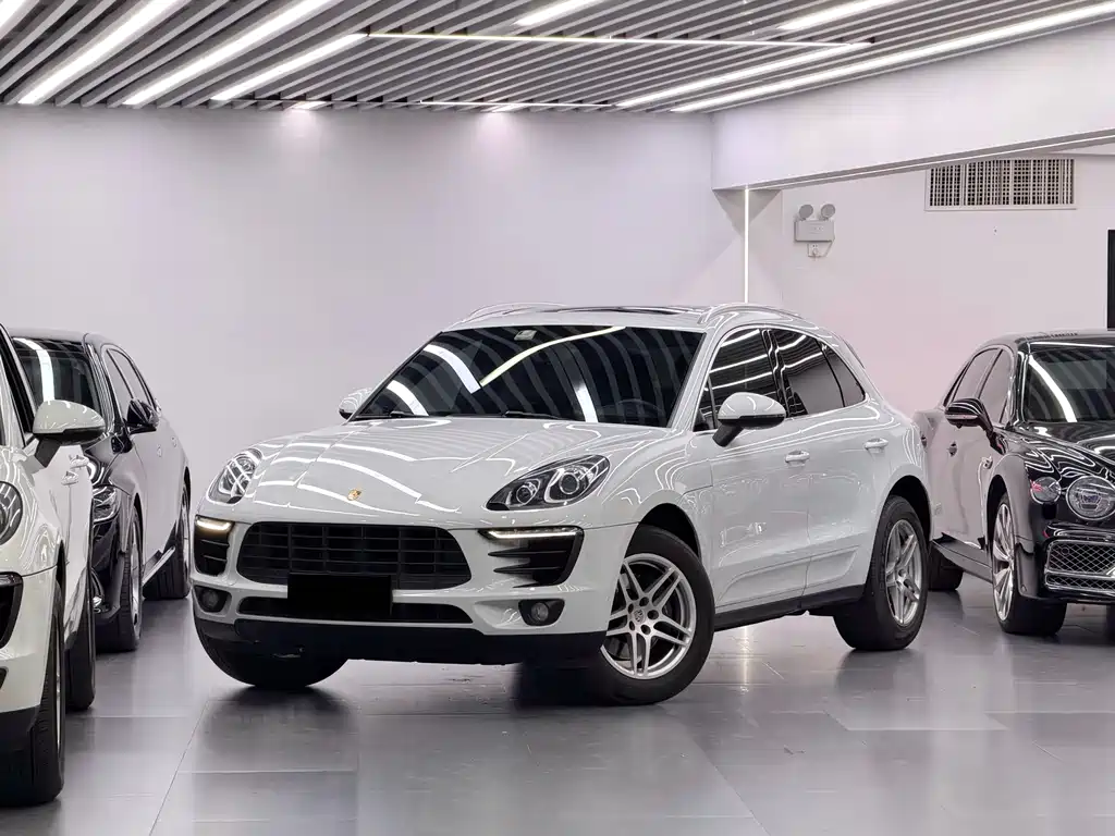 Porsche Macan 2016