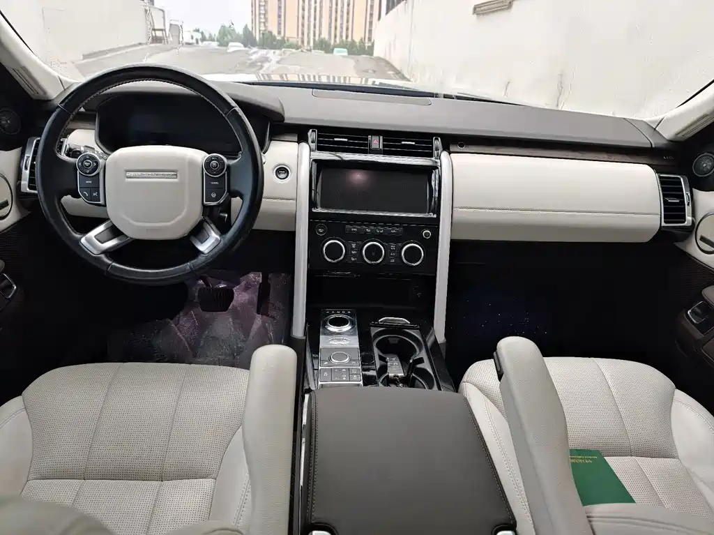 Land Rover Discovery — миниатюра 4
