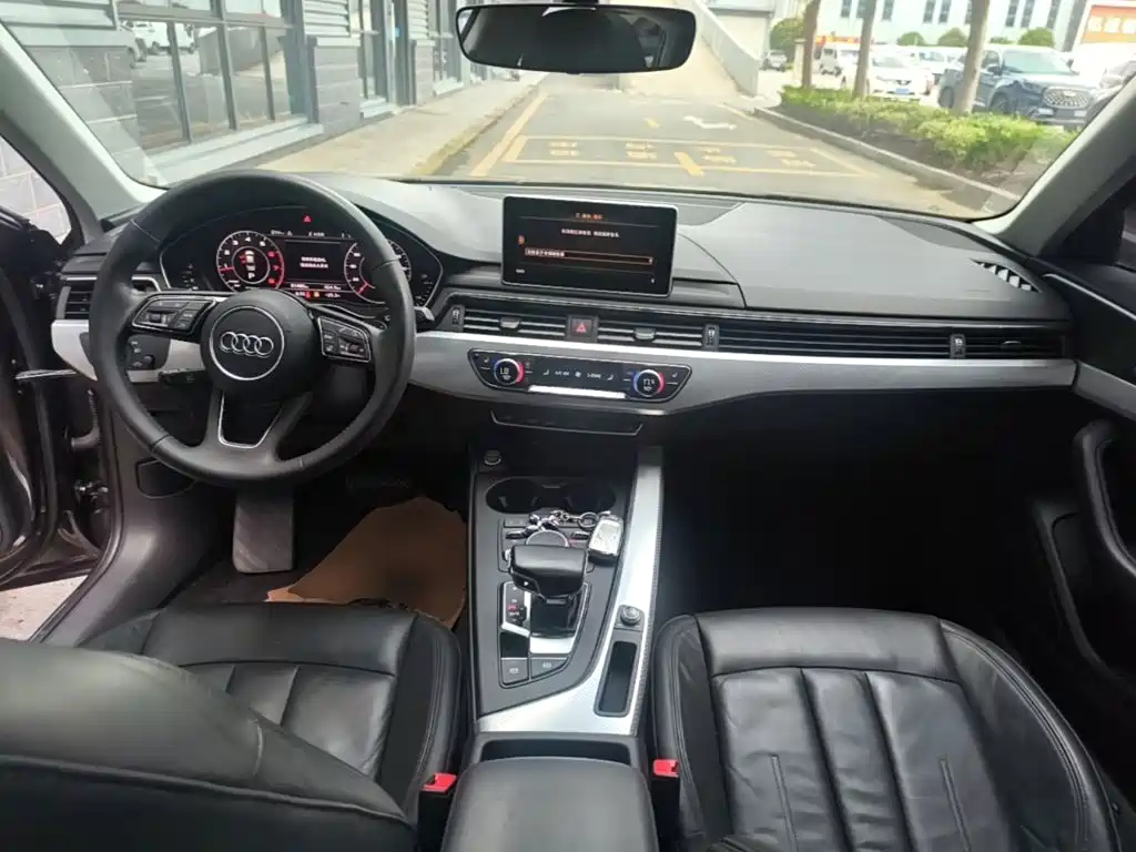 Audi A4L — миниатюра 10