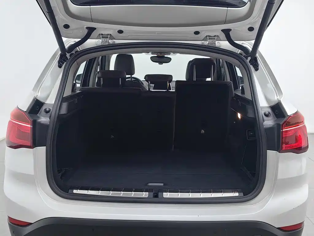 BMW X1 — миниатюра 16