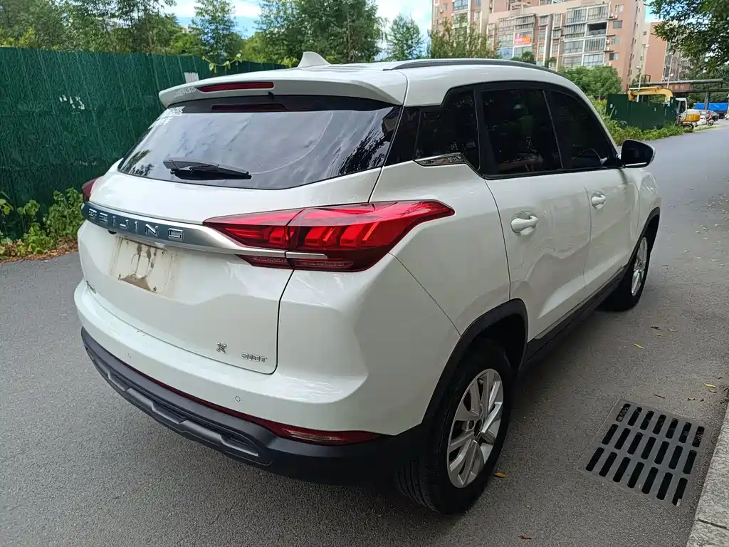 BAIC X3 — миниатюра 4