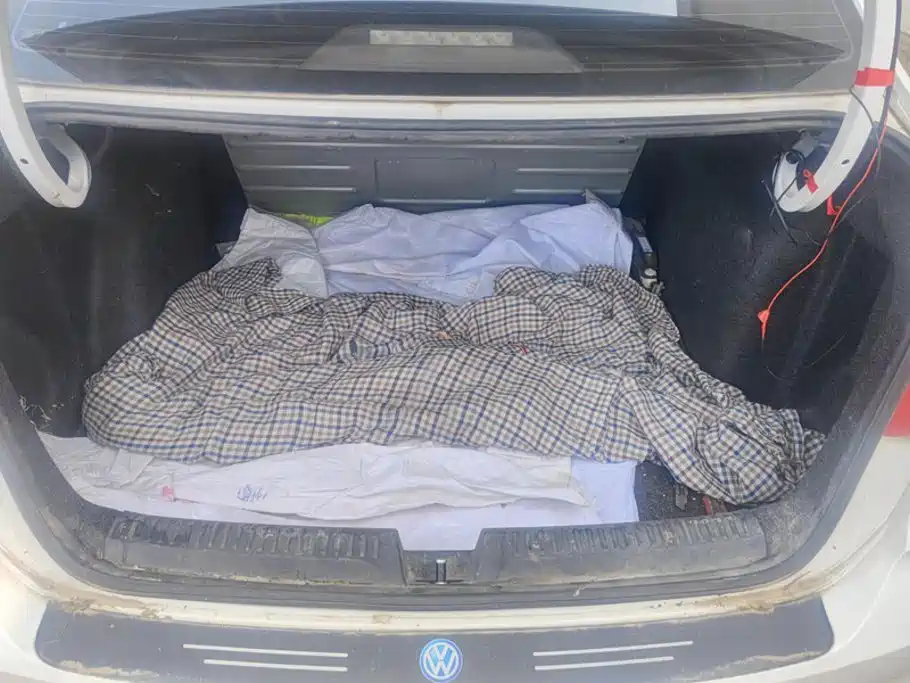 Volkswagen Santana — миниатюра 4