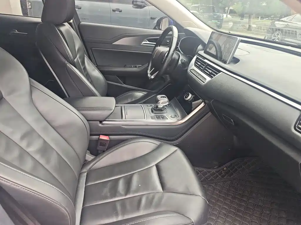 Hongqi Hongqi H5 — миниатюра 8