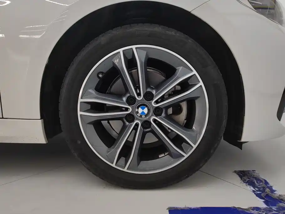 BMW 1 Series — миниатюра 6