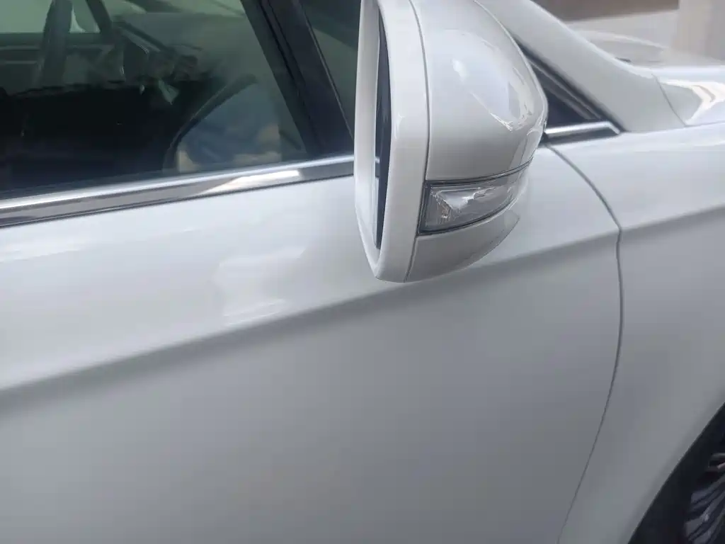 Ford Mondeo — миниатюра 15