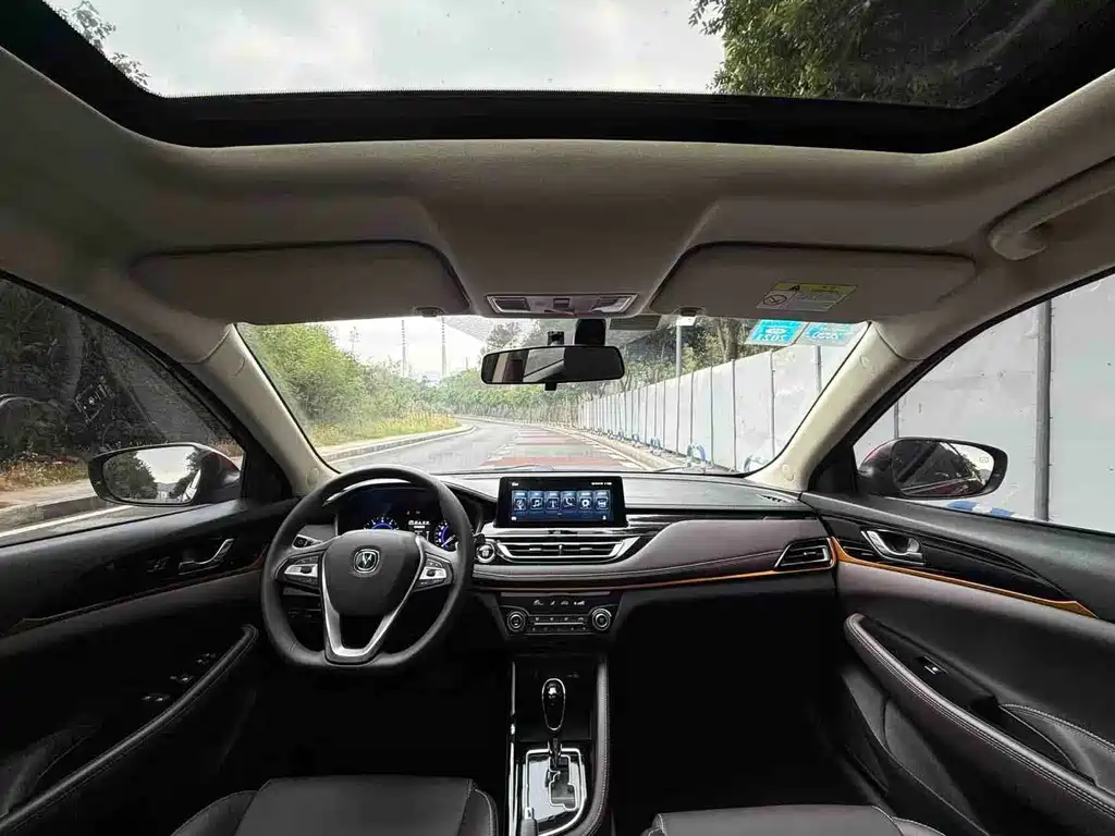 Changan Eado DT — миниатюра 7