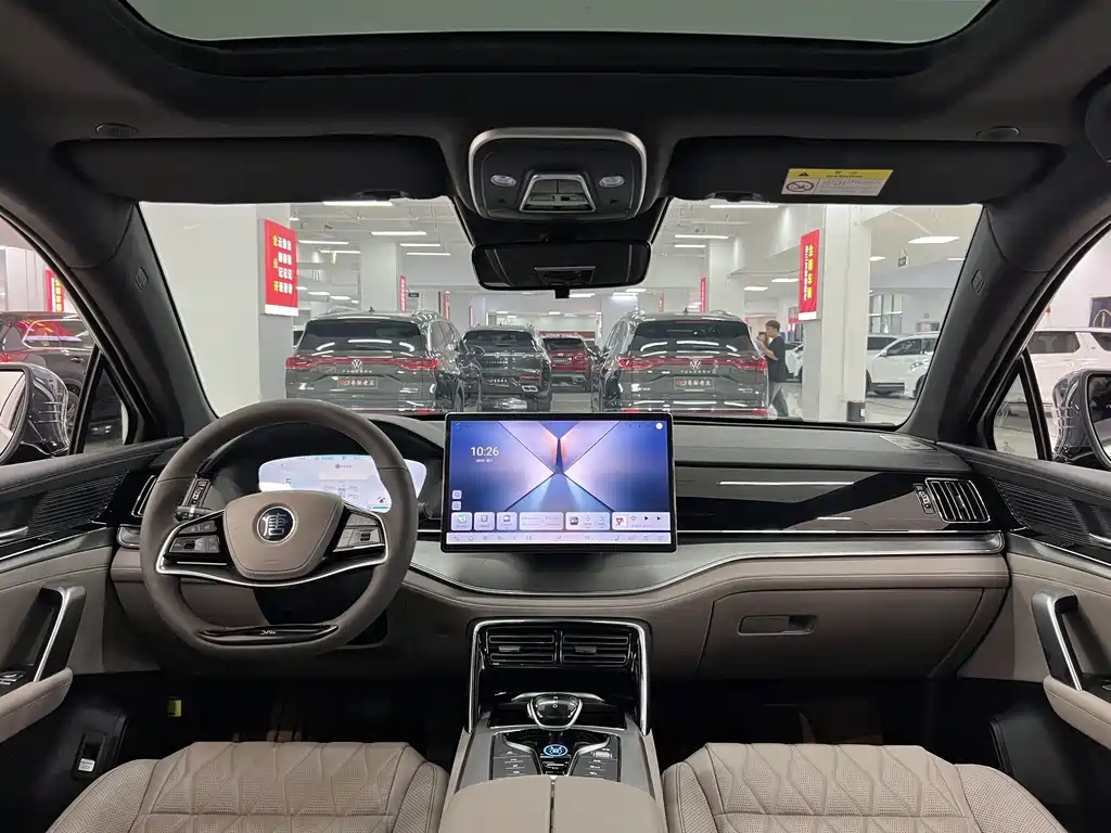 BYD Tang New Energy — миниатюра 6