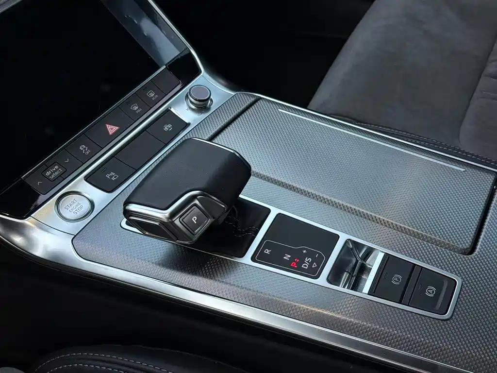 Audi A6L — миниатюра 7