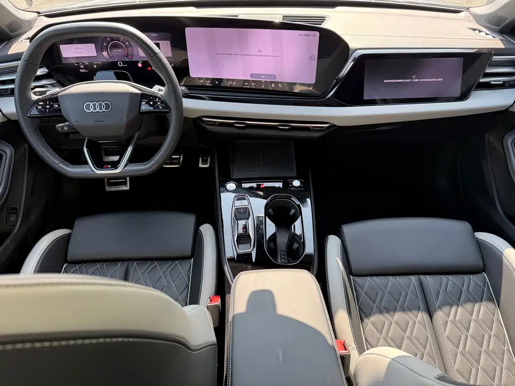Audi A5L — миниатюра 12