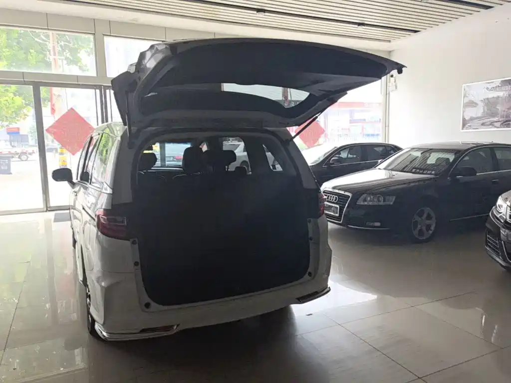 Honda Odyssey — миниатюра 19