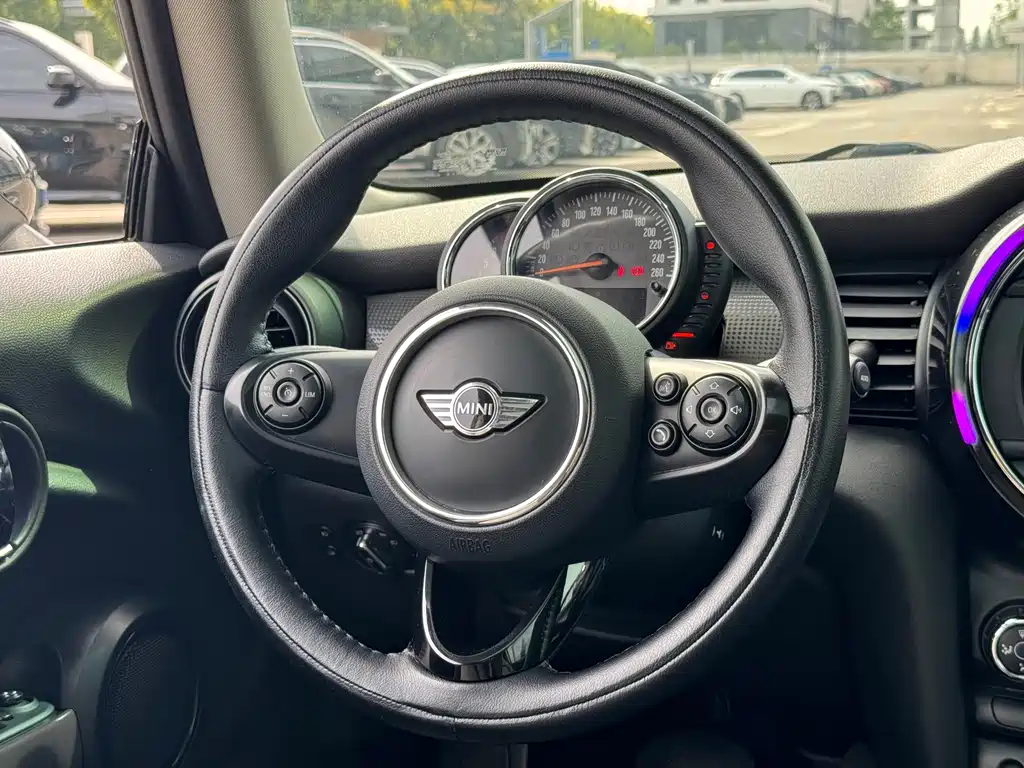 MINI Mini — миниатюра 13