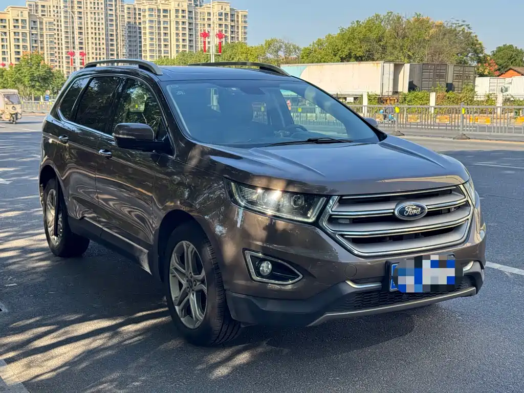 Ford Edge — миниатюра 3